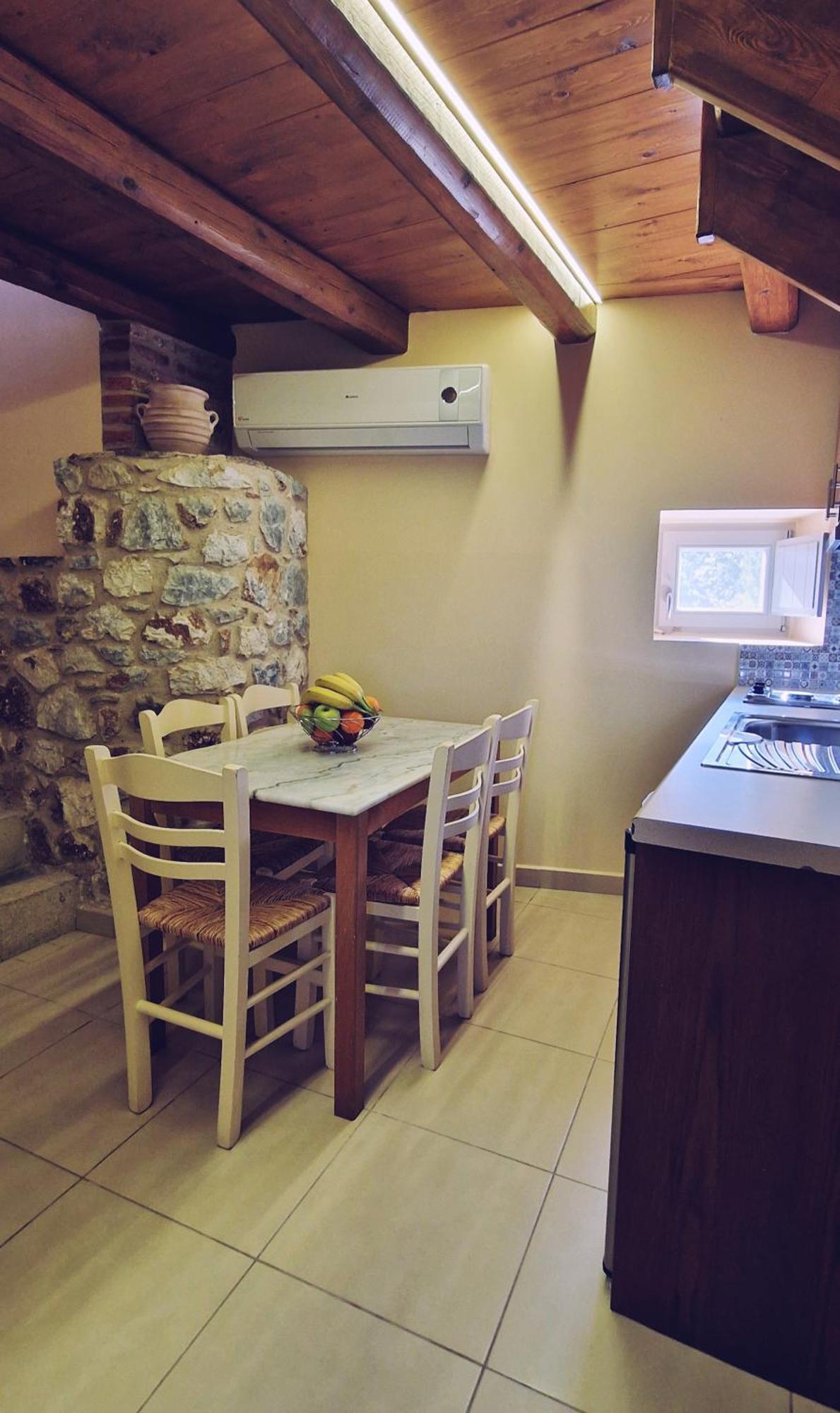 Hotel Arxontiko Taygeti Mistrá Exterior foto